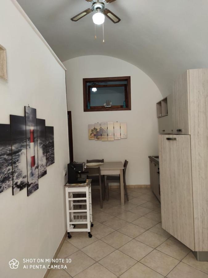 Ecce Homo Apartment Gallipoli Exterior photo